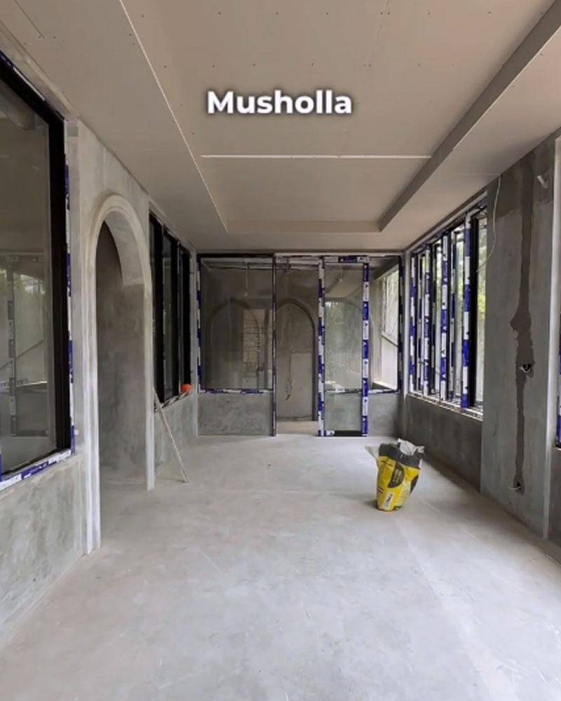 YouTube.com/Tasyi Athasyia